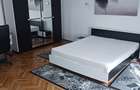 Ofer spre inchiriere apartament cu 2 camere la casa cu intrare separata, contoare si centrala proprie in centru civic langa ONIX - 8