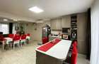 Vand casa mare in Oradea