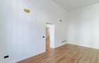 Apartament cu 3 camere, Ultracentral in Palatul Neumann - 12