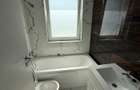 Apartament cu 3 camere , cu loc de parcare subteran ,metrou pacii.