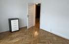 Apartament cu 4 camere, garaj , beci, pod si 3 balcone - 1