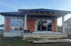 RECO Casa plan parter cu 3 dormitoare-la rosu- Paleu