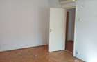 Apartament semidecomandat în Lujerului