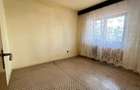 Proprietar vand apartament in Ploiesti, ultracentral, decomandat, 4 camere, parcare si boxa subsol, et 2 din 4 - 7
