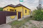 Casă cu 4 camere și teren de 5538 mp în Macea - 1