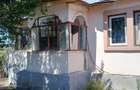 Vand casa in Com Cateasca