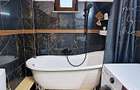 Apartament 3 camere, decomandat , bloc nou, parcare privata - 10