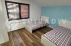 Casa de inchiriat cu 5 camere, 3 bai, curte in Dezmir - 3