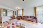 Apartament cu suprafata generoasa de inchiriat - 11