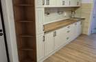 Apartament cu 3 camere decomandat în Deve - 1