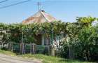 Casa de vanzare cu teren - 1