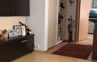 Ofer apartament pentru inchiriat perioada indelungata ,
