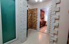 Apartament 3 camere decomandat etaj:2/4 ,central - 1