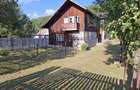 Casa si teren de vanzare - 7