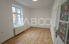Apartament 2 camere de inchiriat - Str Alexandru Xenopol - comision 0 - 4