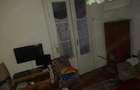 Vand apartament 2 camere la curte comuna. - 1