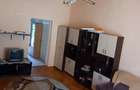 Vand apartament 3 camere decomandate zona lini?tita cu centrala pe gaz zona iozefin! - 4