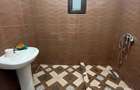 Inchiriez apartament la curte - 3