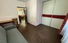 Apartament 4 camere semidecomandat+2parcai incluse in pret | Buna ziua | Boxa