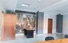 Spatiu birouri parter inalt amenajat modern - Central - 4