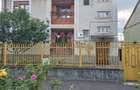 Apartament in asocia?ie (la casa), 3 camere, zona Soarelui - 7