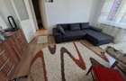 Zona I.L.Caragiale ap. 2 camere, semidecomandat, cu balcon
