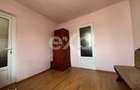 Casa cu 3 camere si teren 1.140 mp toate utilitatile, anexe si acces s - 8