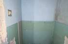 De vanzare garsoniera cf2,etajul 1, partial renovata.Pret 12000euro - 2