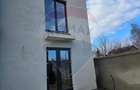 Casa / Vila cu 5 camere de vanzare - 3