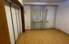 Inchiriez apartament 4 camere - 8