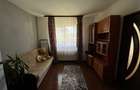 Inchiriez apartament 300 euro - 1