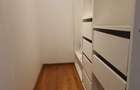 Central - Inchiriere casa, curte comuna - Str. Crinului - 7