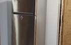 Închiriez apartament cu două camere 