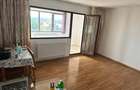 Persoana fizica, vand apartament cu o camera decomandat