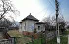 Casă cu 2 camere cu Teren 4000 Mp în Ulmi - 2