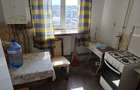 Vand ap cu 3 camere zona Scoala 5