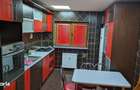 Proprietar, inchiriez 3 camere cu 2 bai - 8