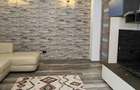 Inchiriez apartament 2 camere - 3