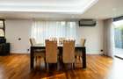 Segment Lux | Apartament 140 mp | Curte 200 mp | 2 Parcări - 35