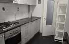 Ofer spre inchiriere apartament 3 camere, confort 1, decomandat.