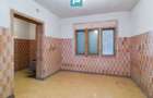 Casa cu 8 Camere in Salajeni - 14