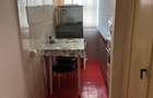Garsonieră confort I, ultracentral Ploiești – renovată, mobilată
