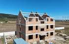 Bloc rezidential de vanzare,  P+1+M, 6 apartamente, investitie sigura, Sanpetru- - 2