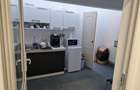 Spațiu comercial, de 280 mp, în Central - 8