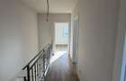 Duplex Cu 4 Camere, Mosnita Noua