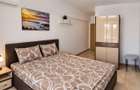De Închiriat – Apartament 3 Camere | Piano Bar  | 2 Băi - 3