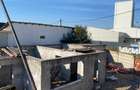 Vand constructie la rosu . 750 mp teren intravilan