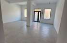 Spatiu comercial de inchiriat central - 2