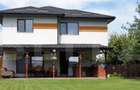 Casa de 175 mp utili totali, garaj, 850 mp de teren, Valea Lupului
