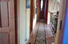 Casă cu 7 camere cu Teren 1420 Mp în Dumbrava